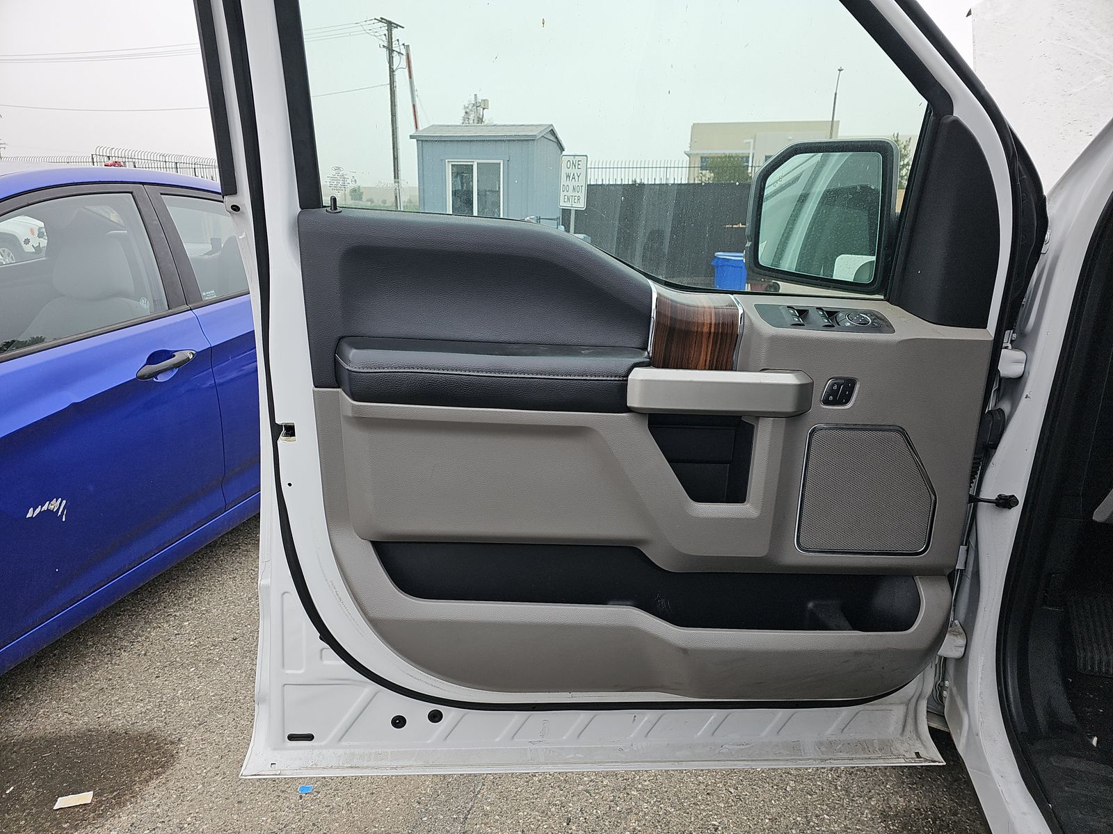 2017 Ford F-150 Lariat RWD