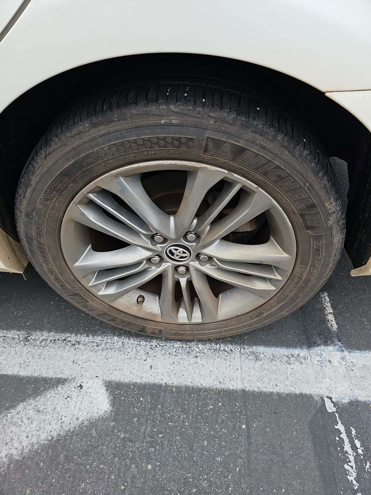 2015 Toyota Camry SE FWD