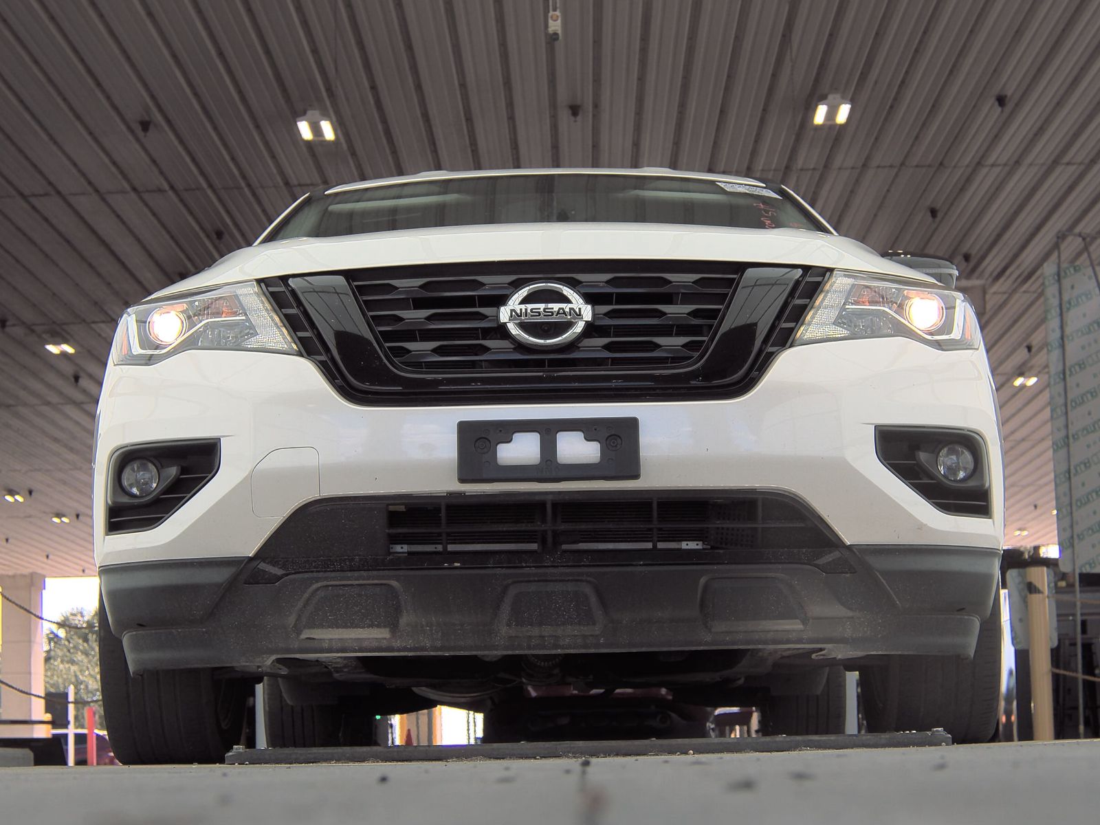 2018 Nissan Pathfinder SL FWD