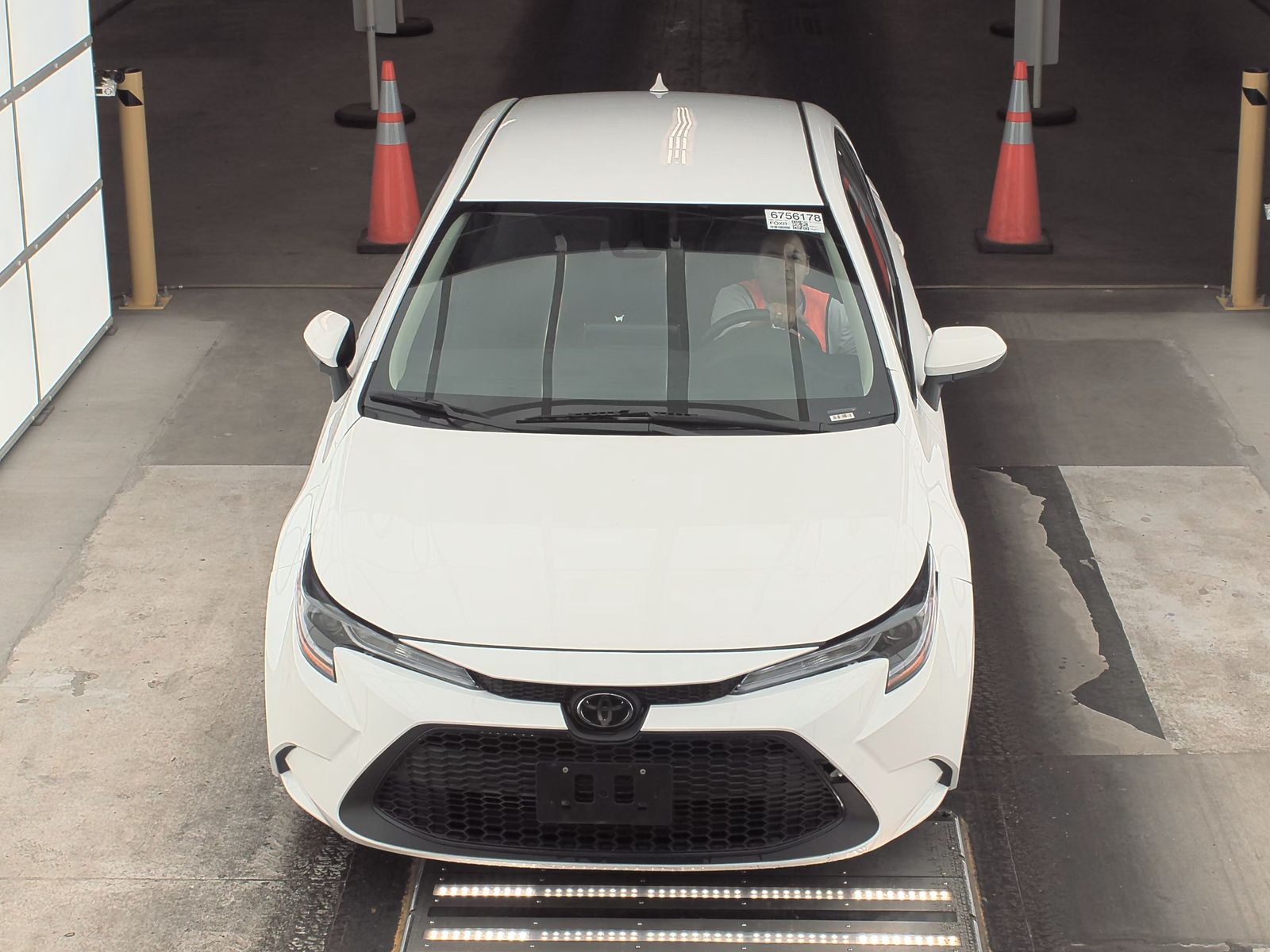 2021 Toyota Corolla LE FWD