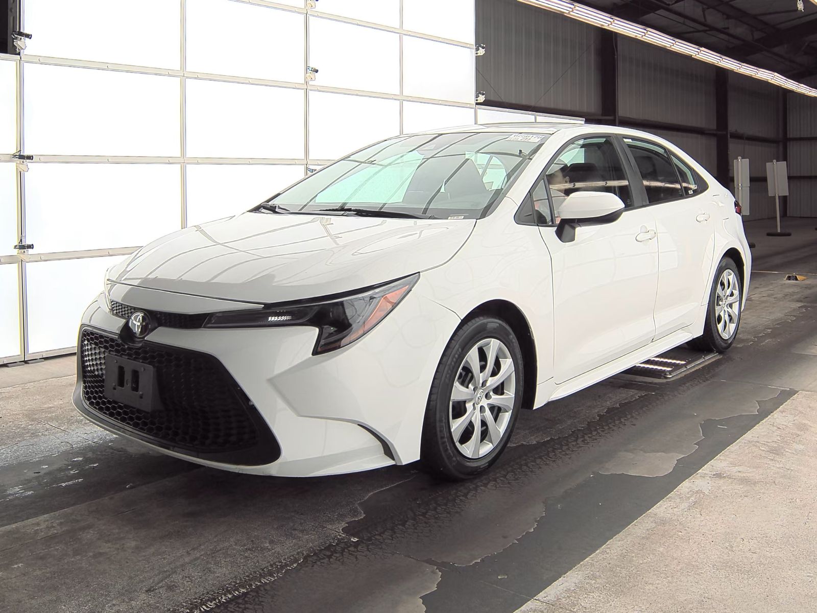 2021 Toyota Corolla LE FWD