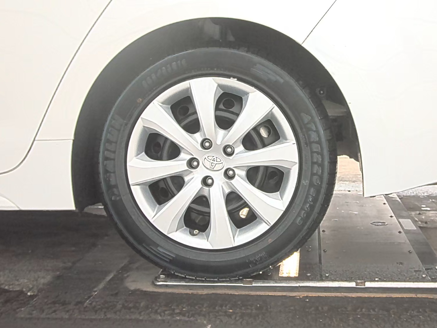 2021 Toyota Corolla LE FWD