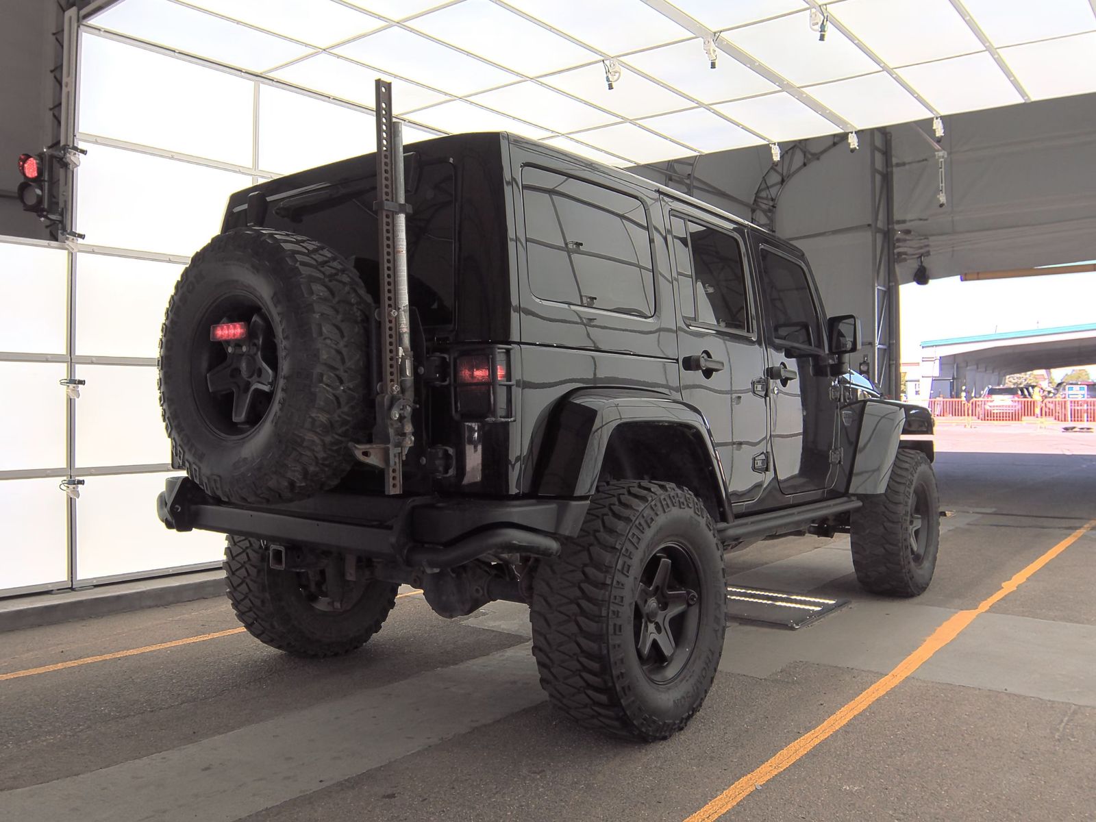 2012 Jeep Wrangler Unlimited Rubicon Call of Duty MW3 Edition AWD