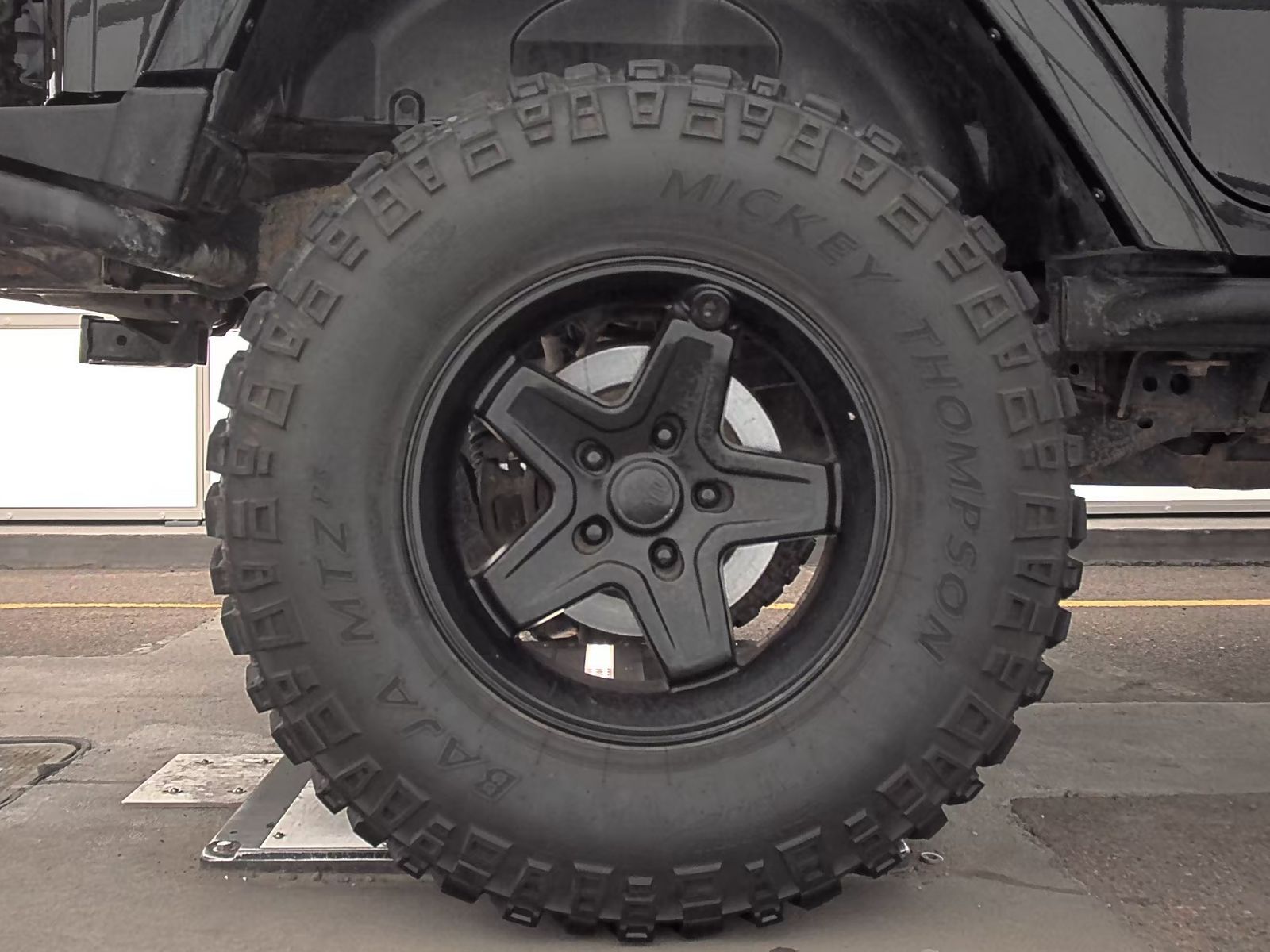 2012 Jeep Wrangler Unlimited Rubicon Call of Duty MW3 Edition AWD