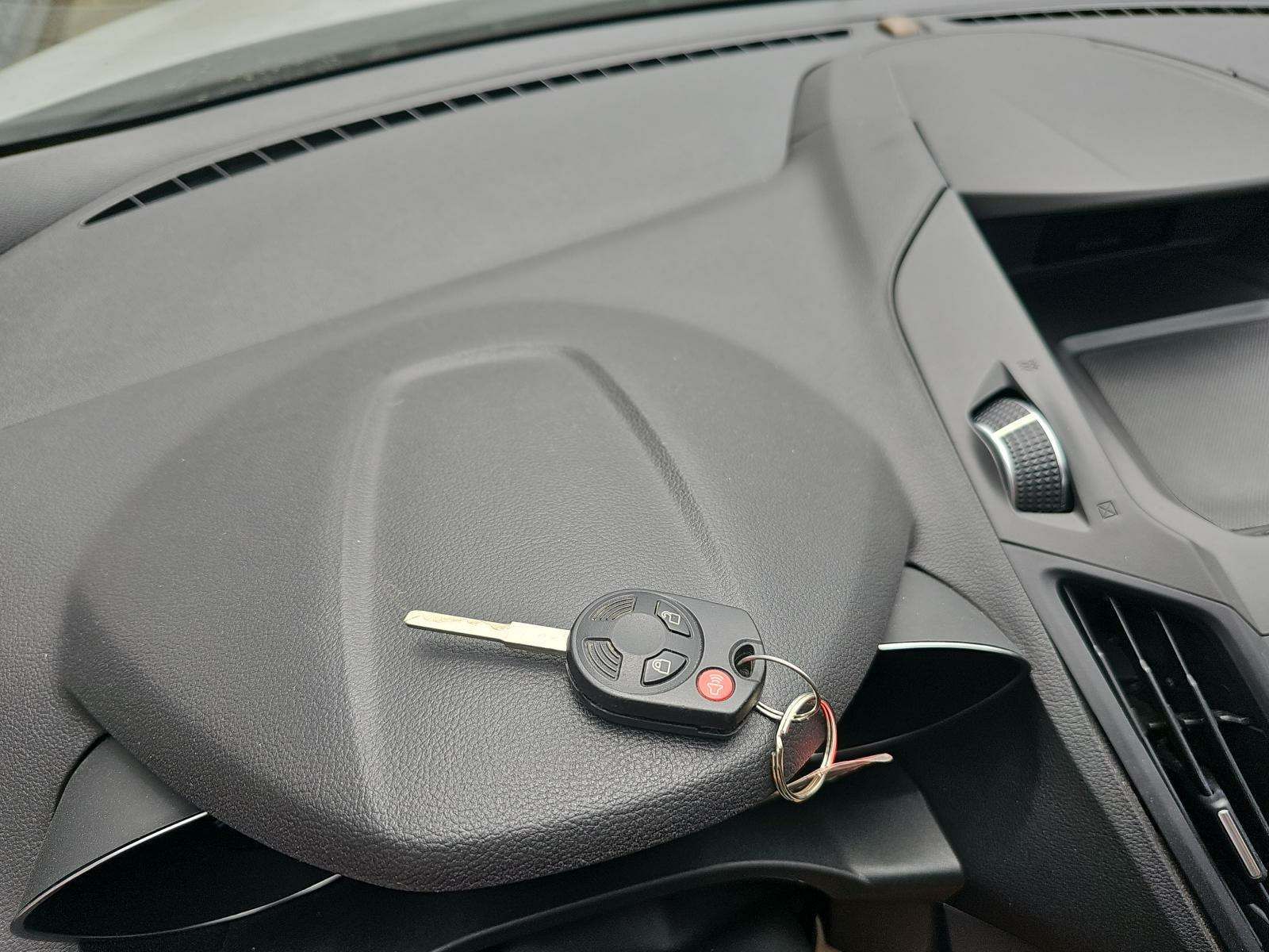 2017 Ford Escape SE FWD