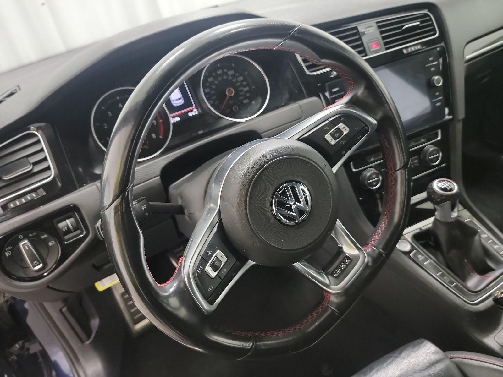 2018 Volkswagen Golf GTI 2.0T Autobahn FWD