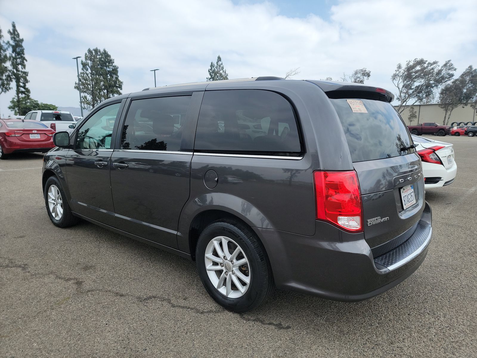 2019 Dodge Grand Caravan SXT FWD