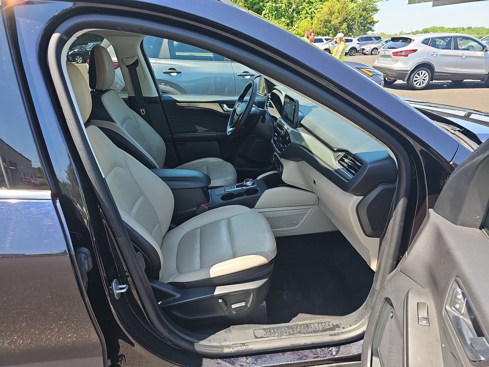 2021 Ford Escape Hybrid Titanium FWD