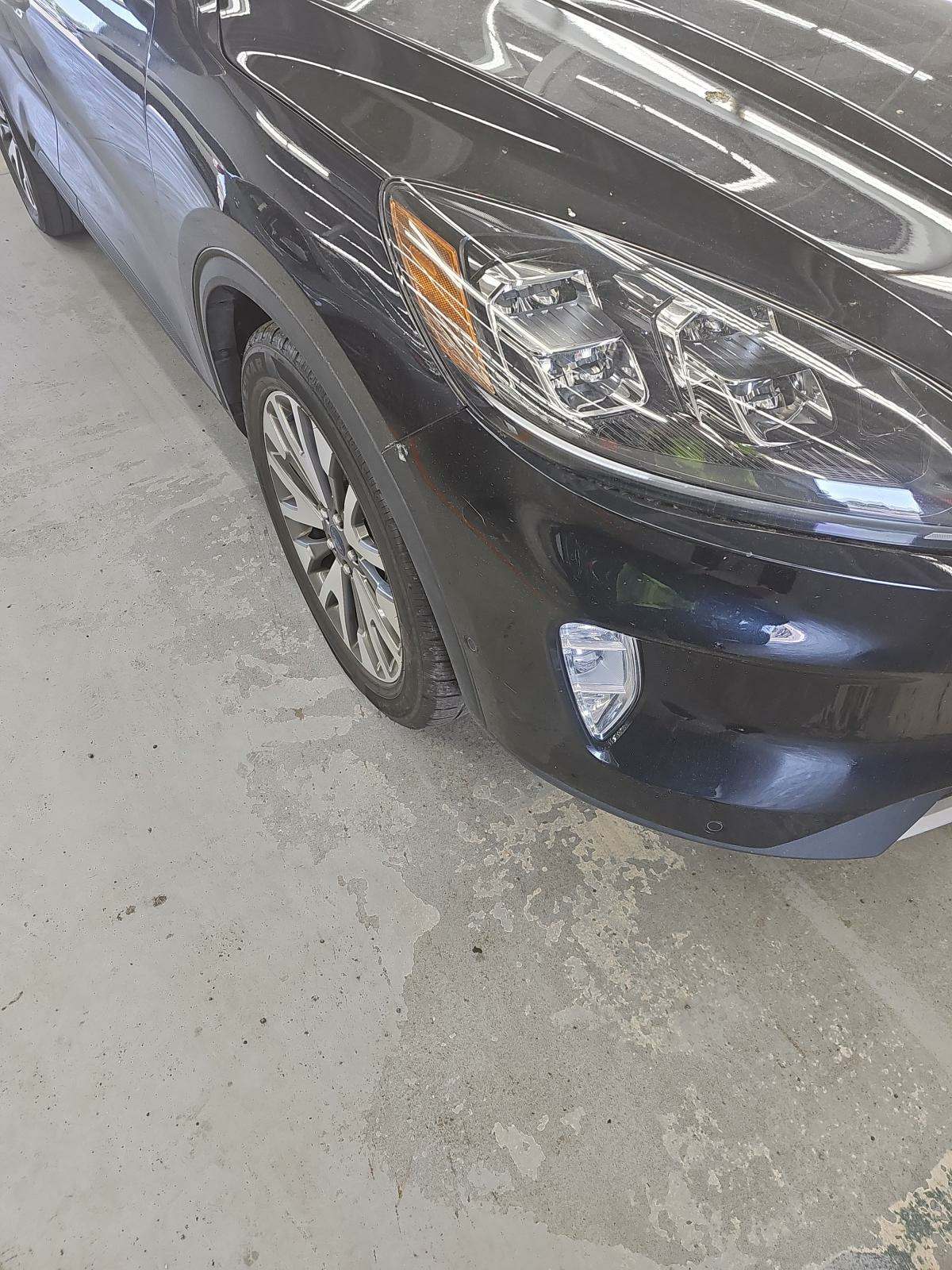 2021 Ford Escape Hybrid Titanium FWD