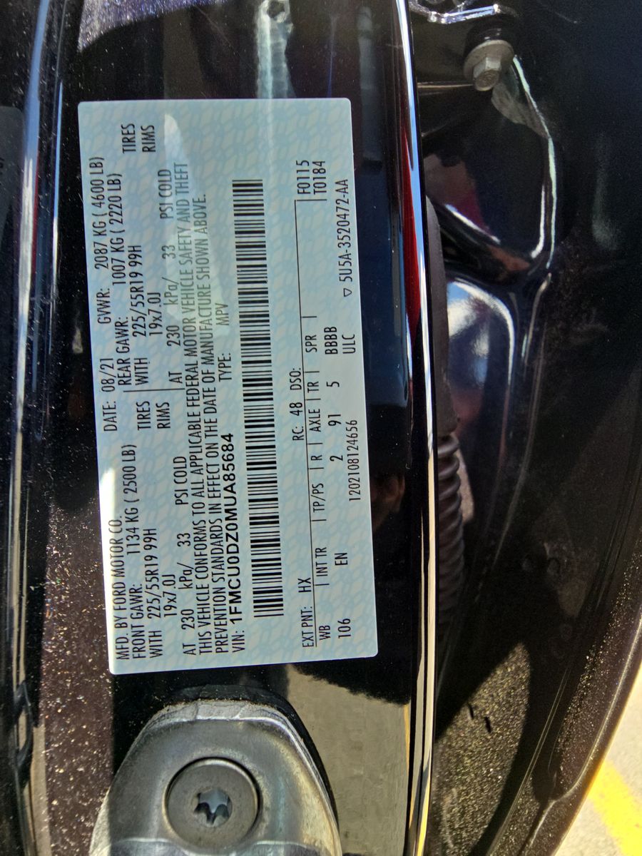 2021 Ford Escape Hybrid Titanium FWD