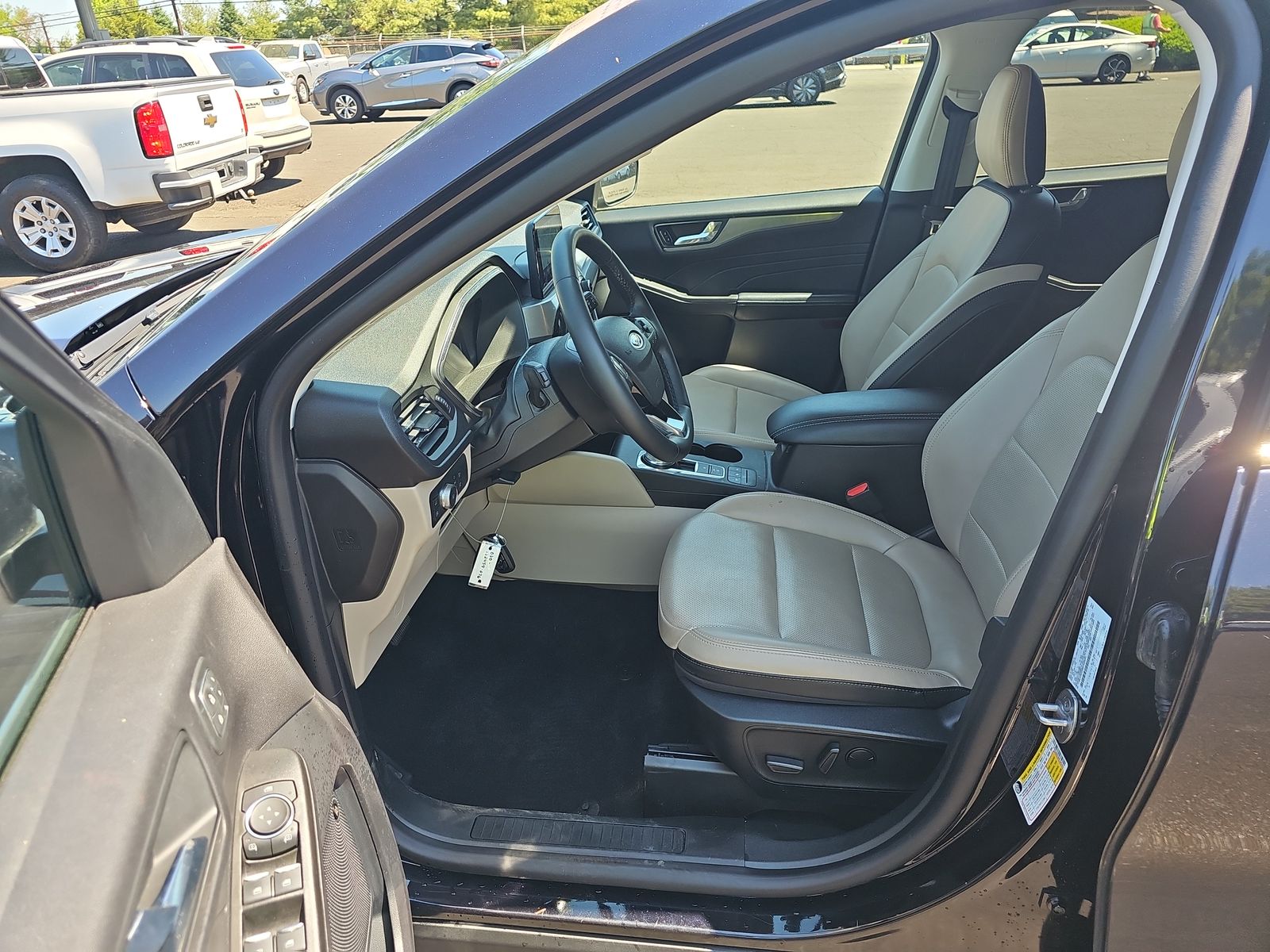 2021 Ford Escape Hybrid Titanium FWD