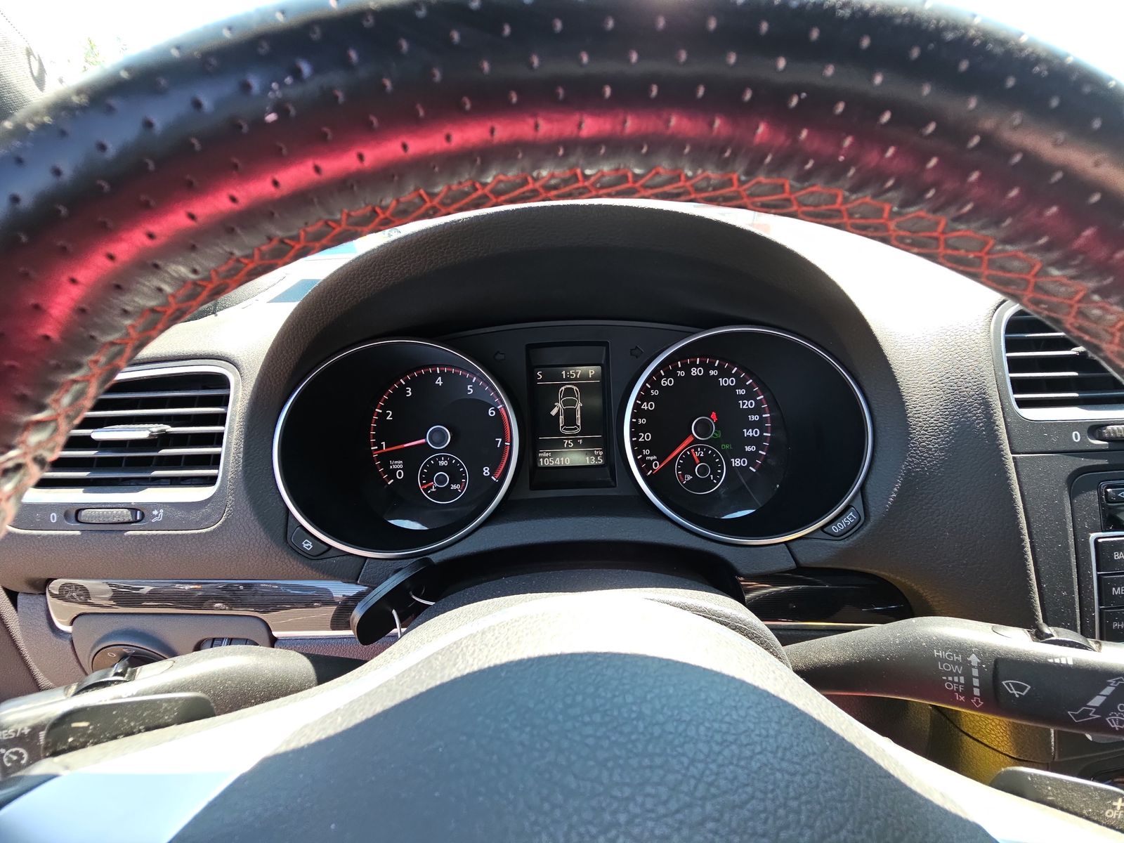 2012 Volkswagen Golf GTI 2.0T FWD