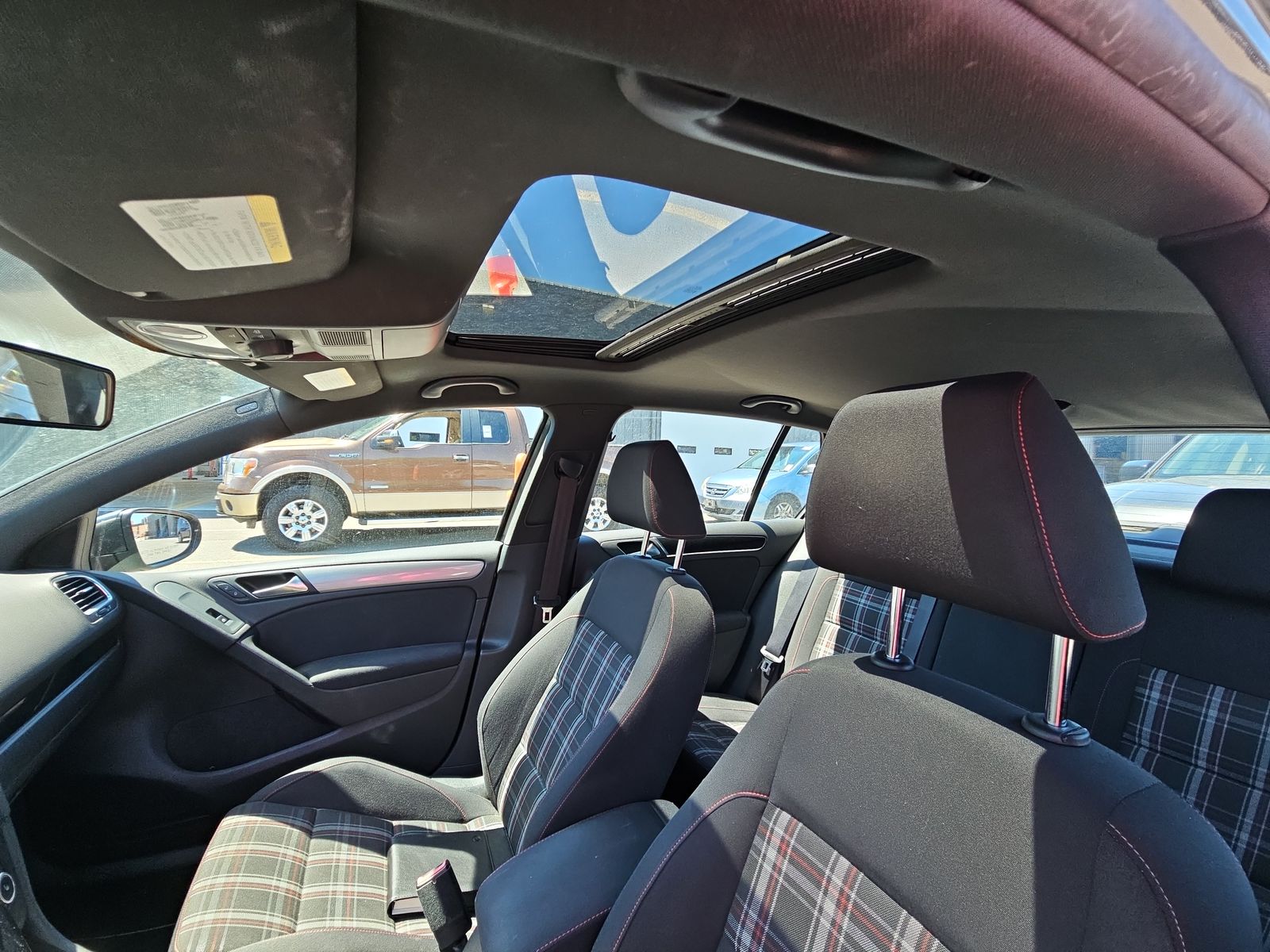 2012 Volkswagen Golf GTI 2.0T FWD