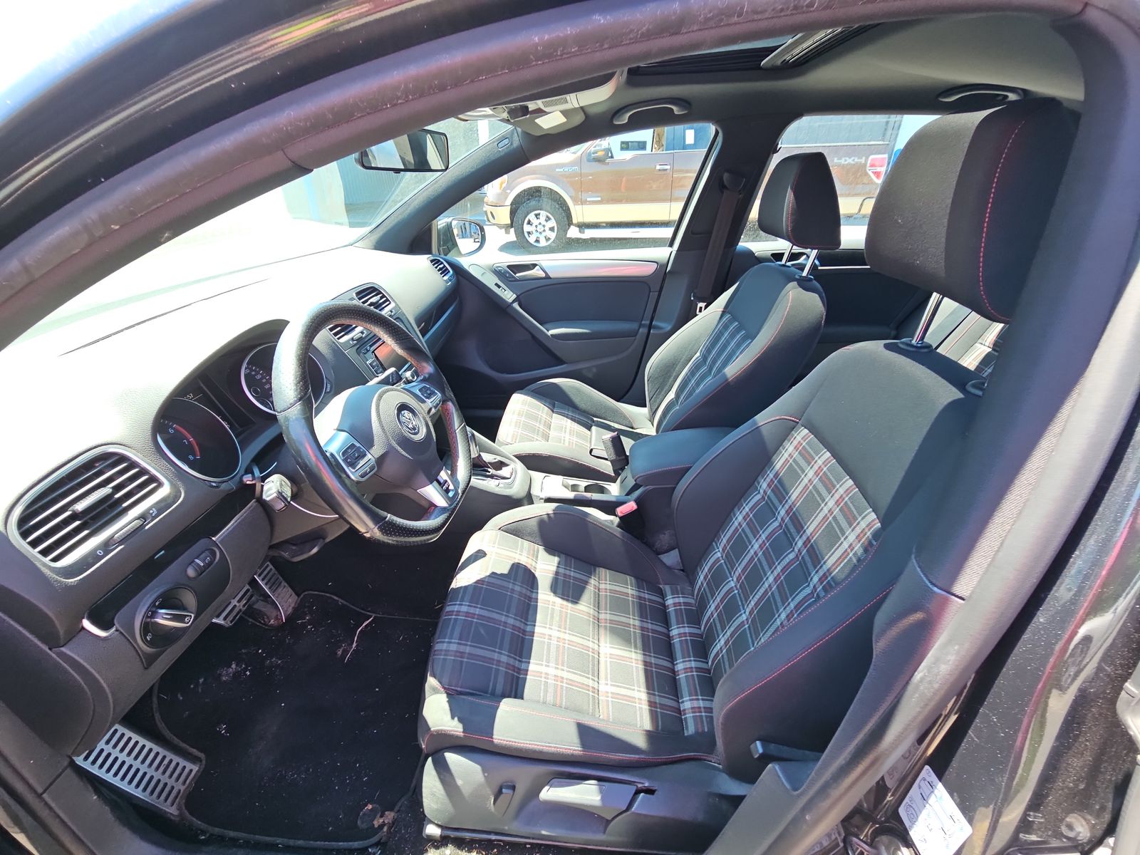 2012 Volkswagen Golf GTI 2.0T FWD