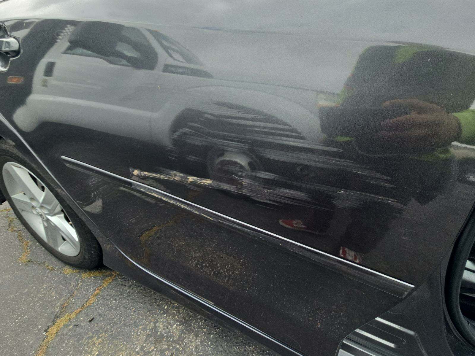 2012 Toyota Camry SE FWD