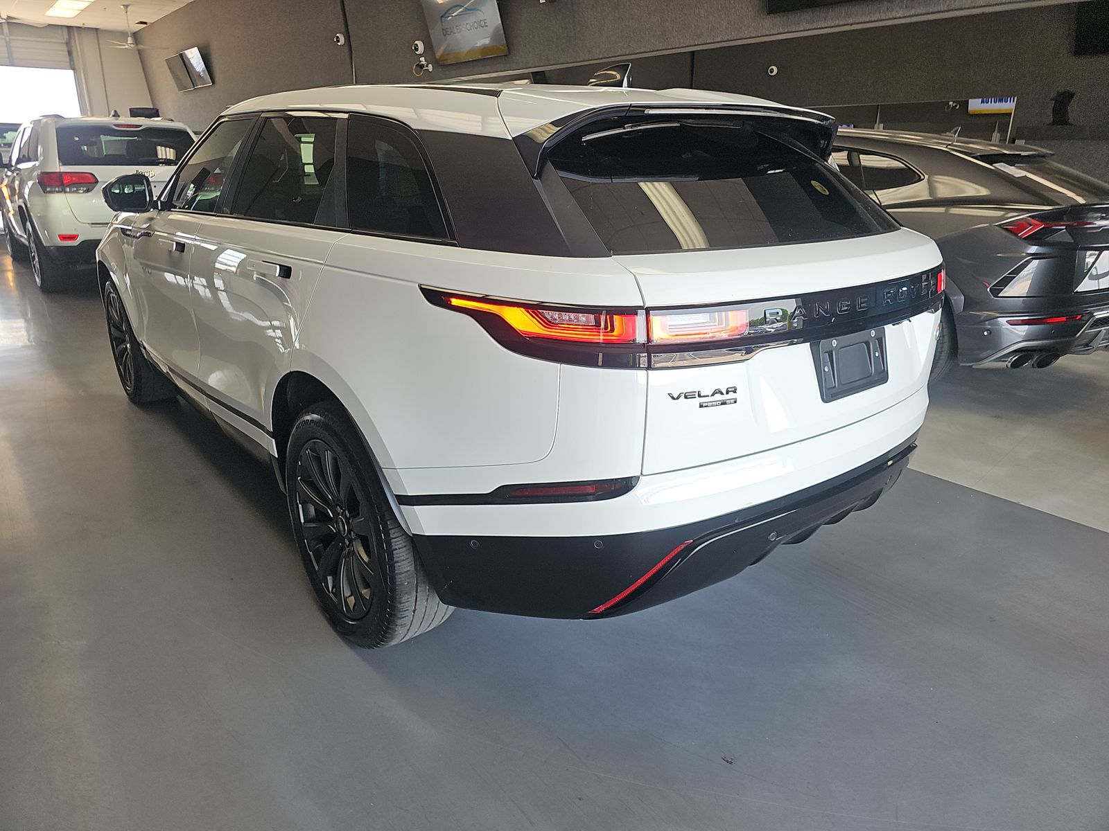 2019 Land Rover Range Rover Velar R-Dynamic SE AWD