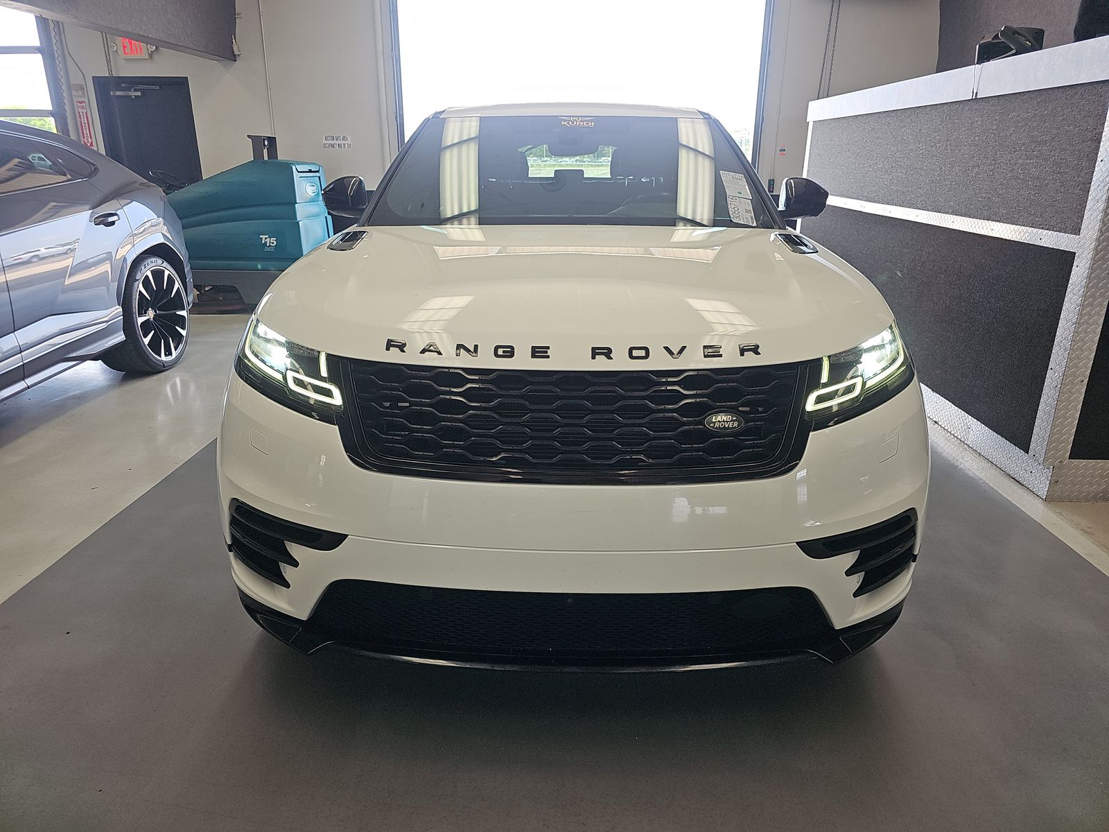 2019 Land Rover Range Rover Velar R-Dynamic SE AWD