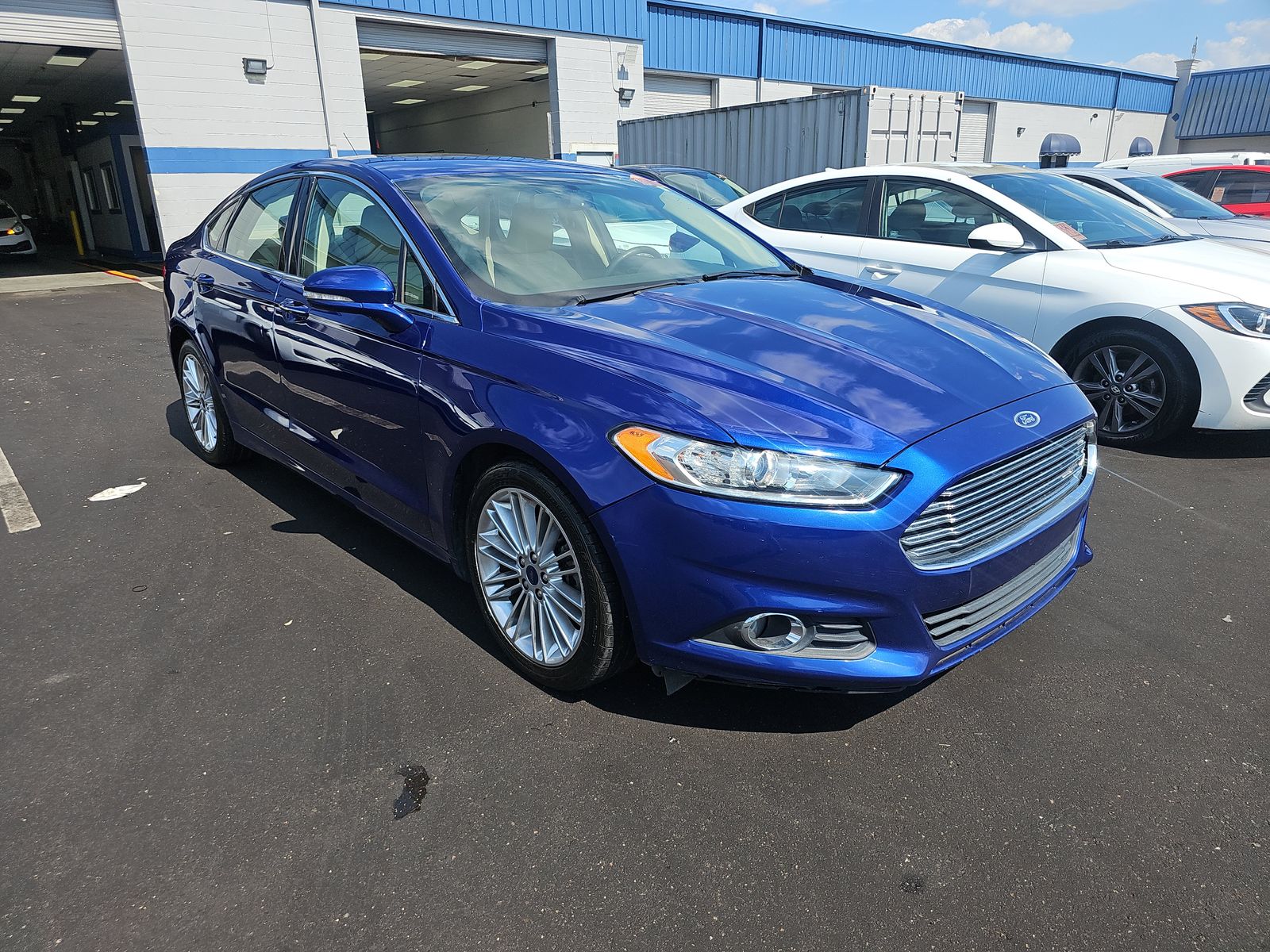 2016 Ford Fusion SE FWD
