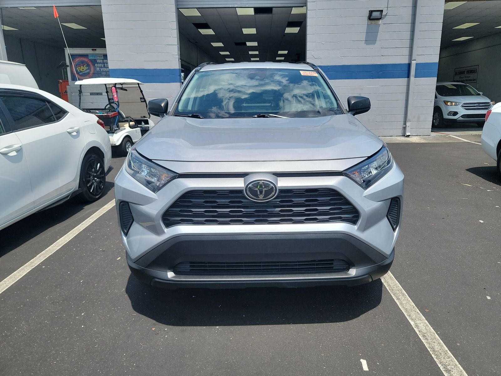 2019 Toyota RAV4 LE FWD