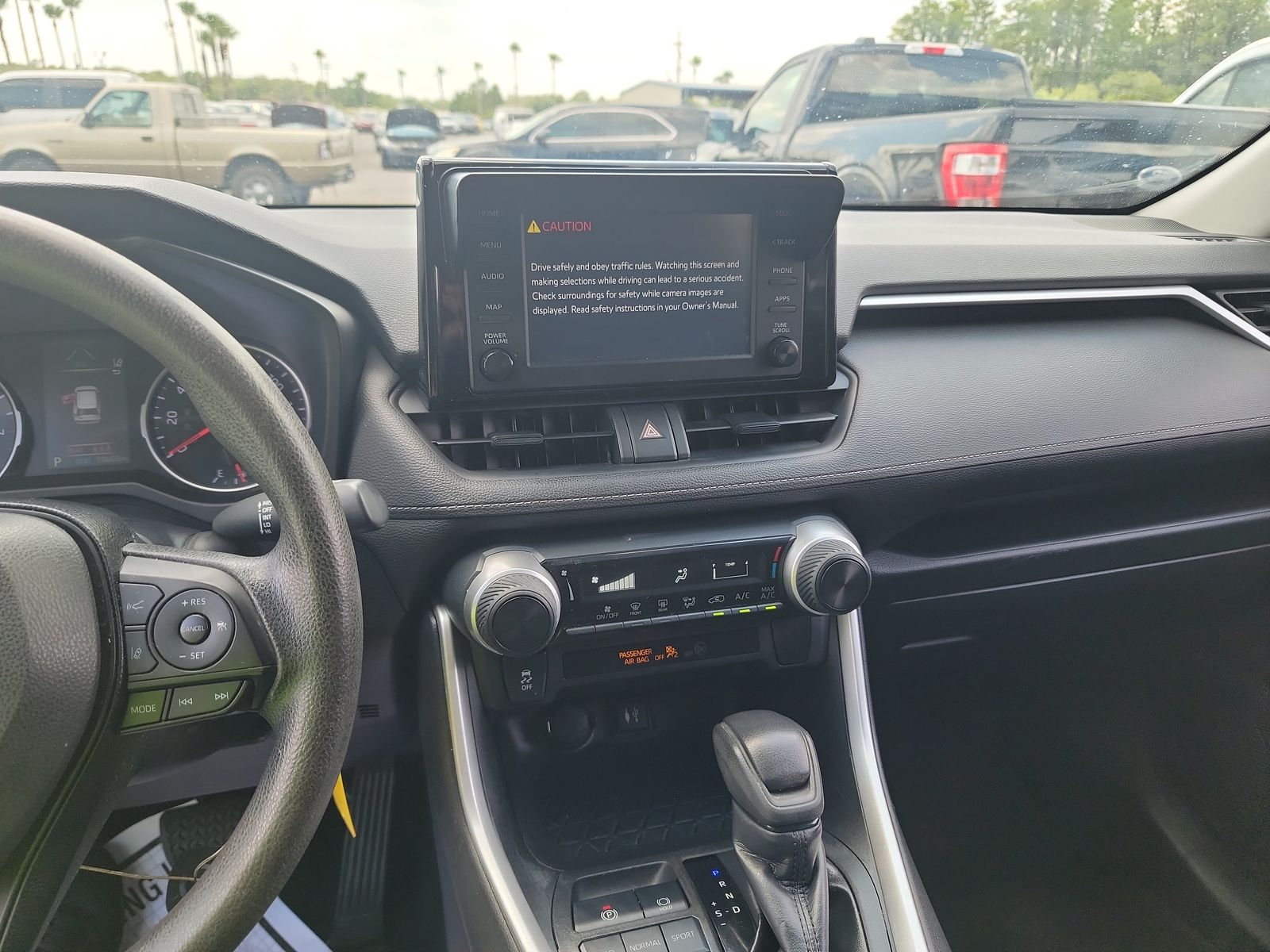 2019 Toyota RAV4 LE FWD