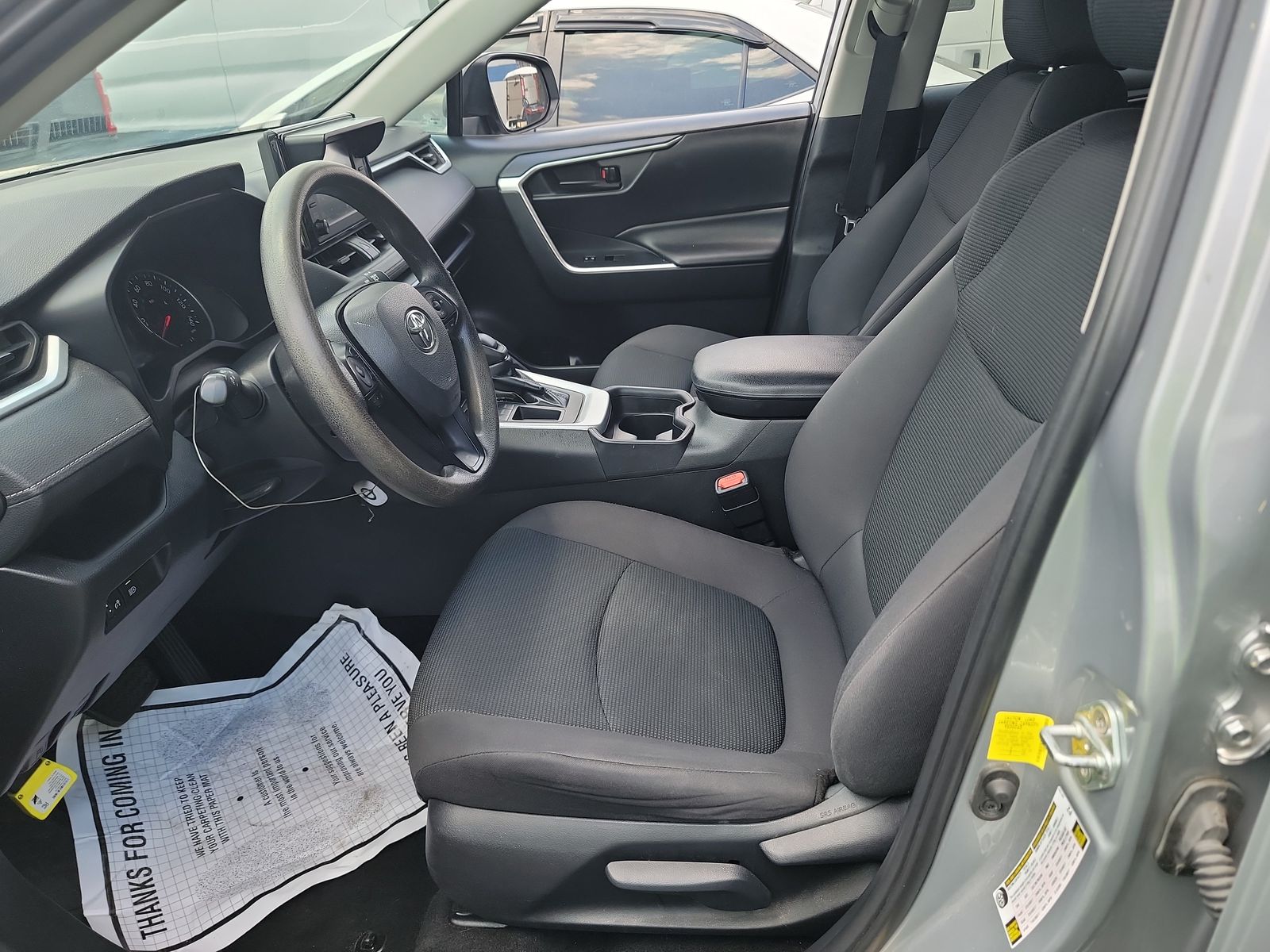 2019 Toyota RAV4 LE FWD