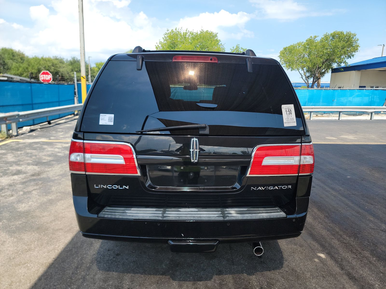 2014 Lincoln Navigator Base RWD