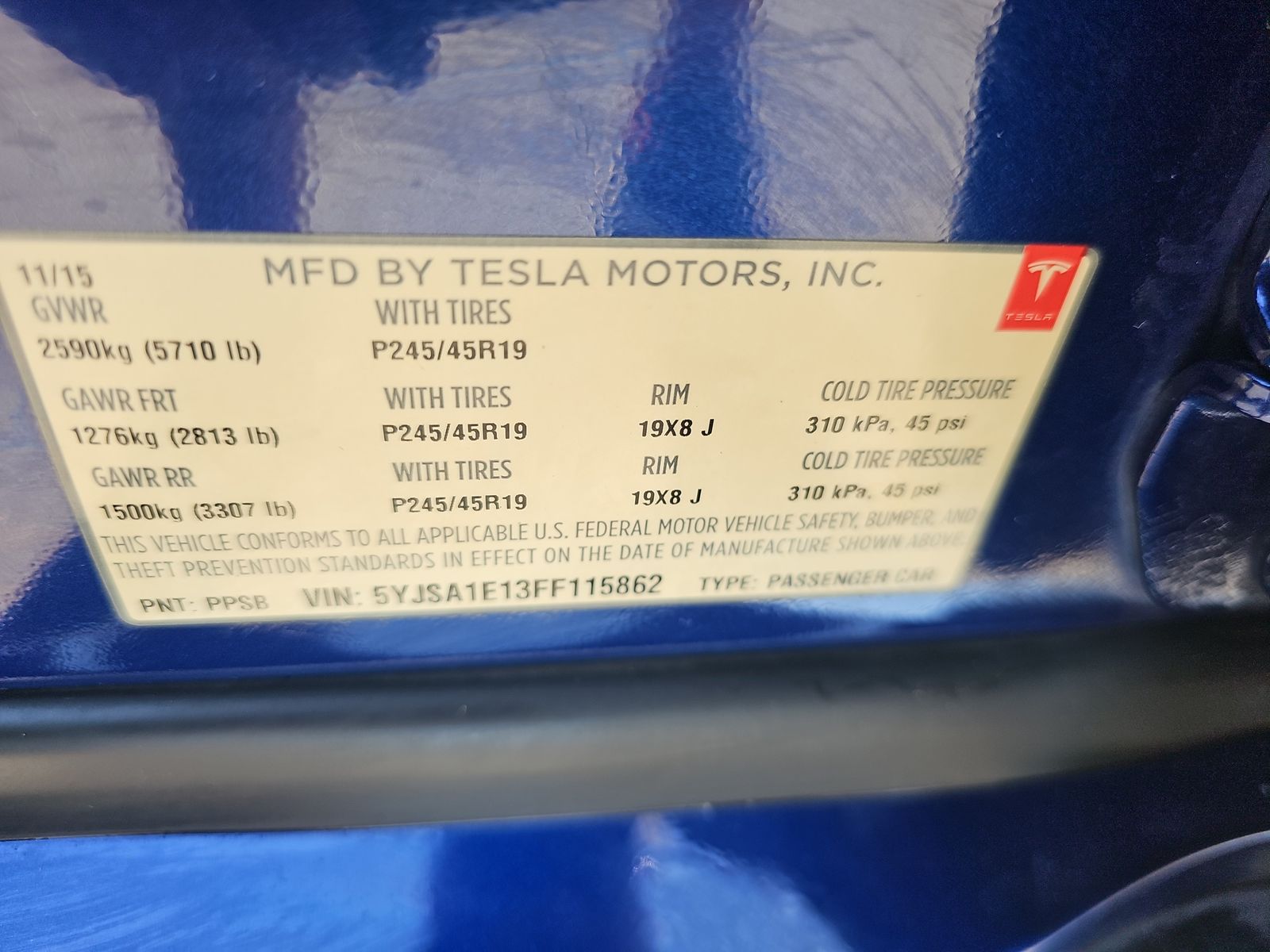 2015 Tesla Model S 70 RWD