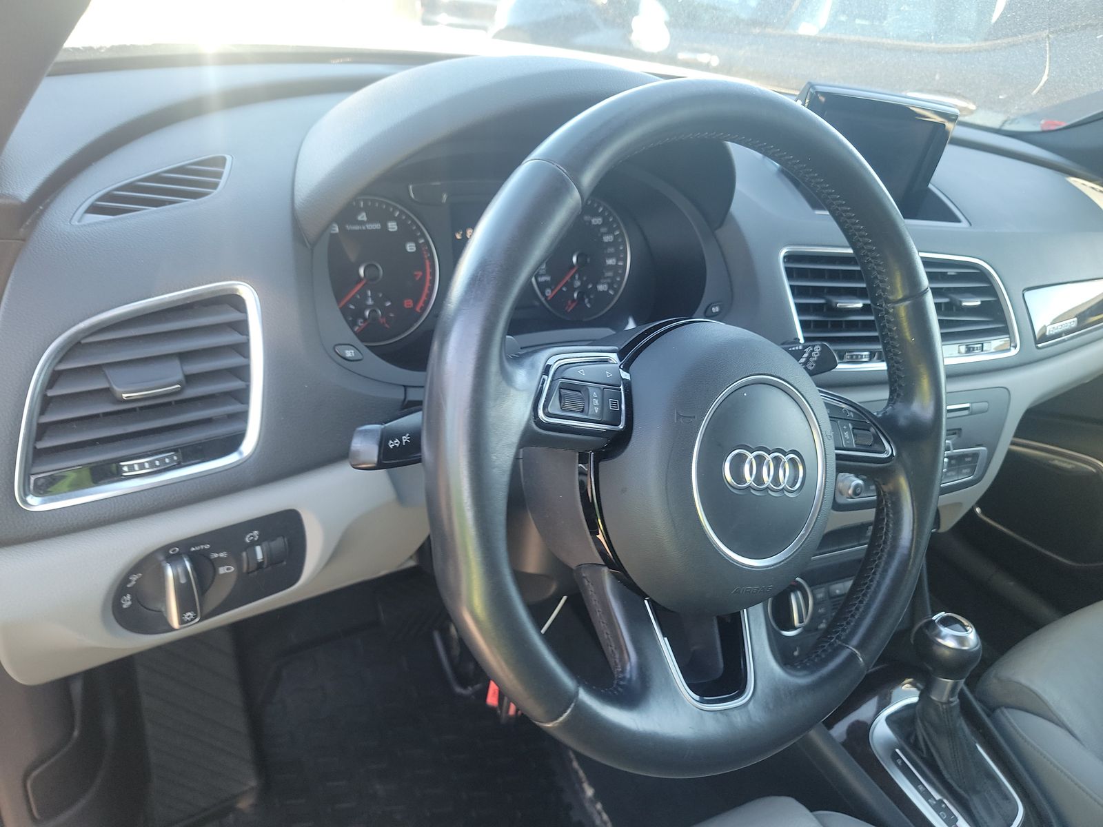 2016 Audi Q3 2.0T Prestige AWD