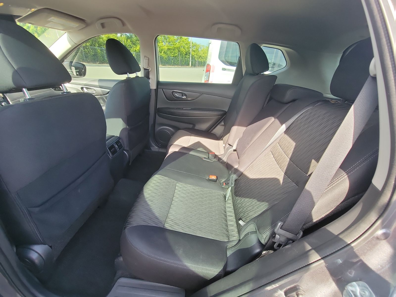 2018 Nissan Rogue S FWD