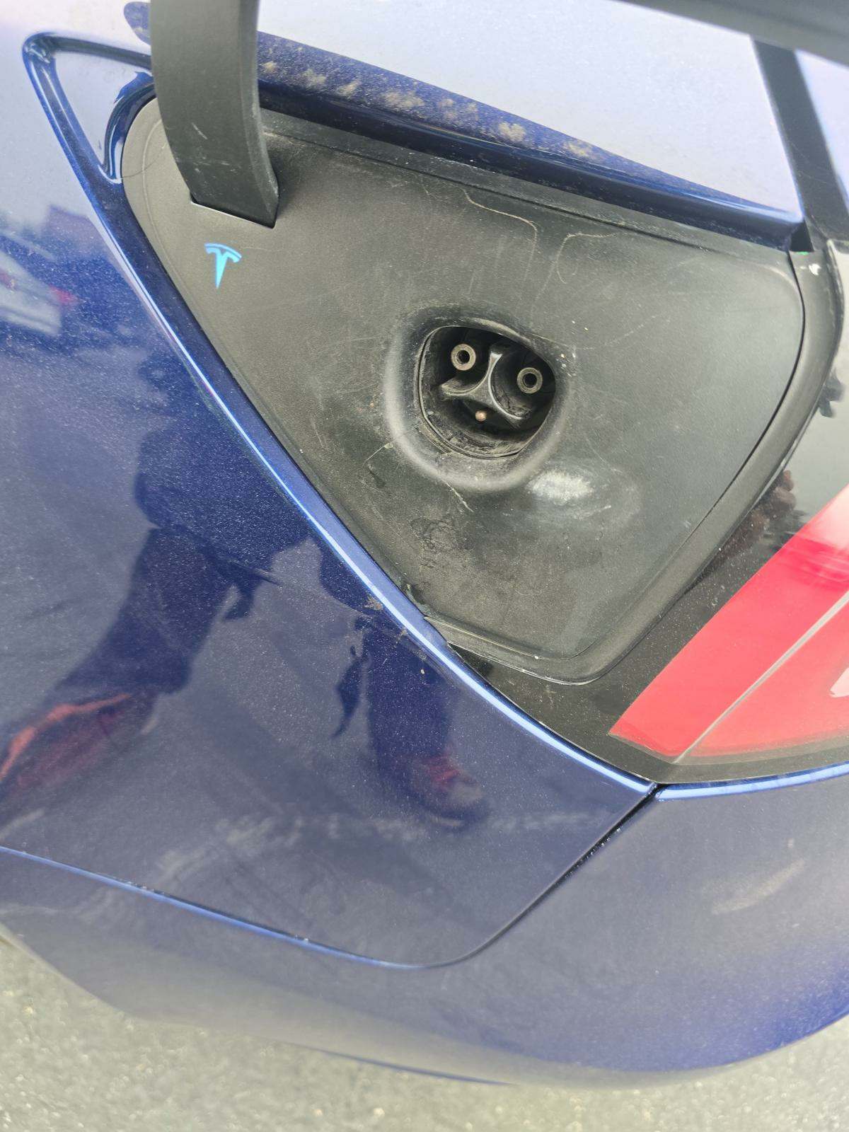 2018 Tesla Model 3 Long Range RWD