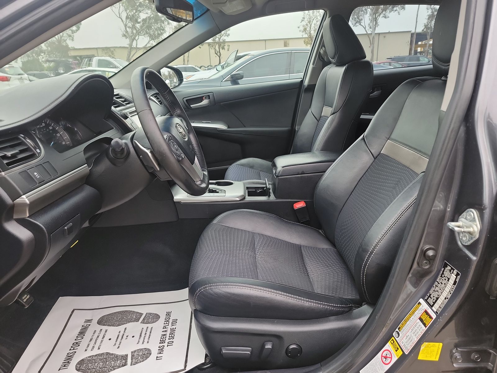 2012 Toyota Camry SE FWD