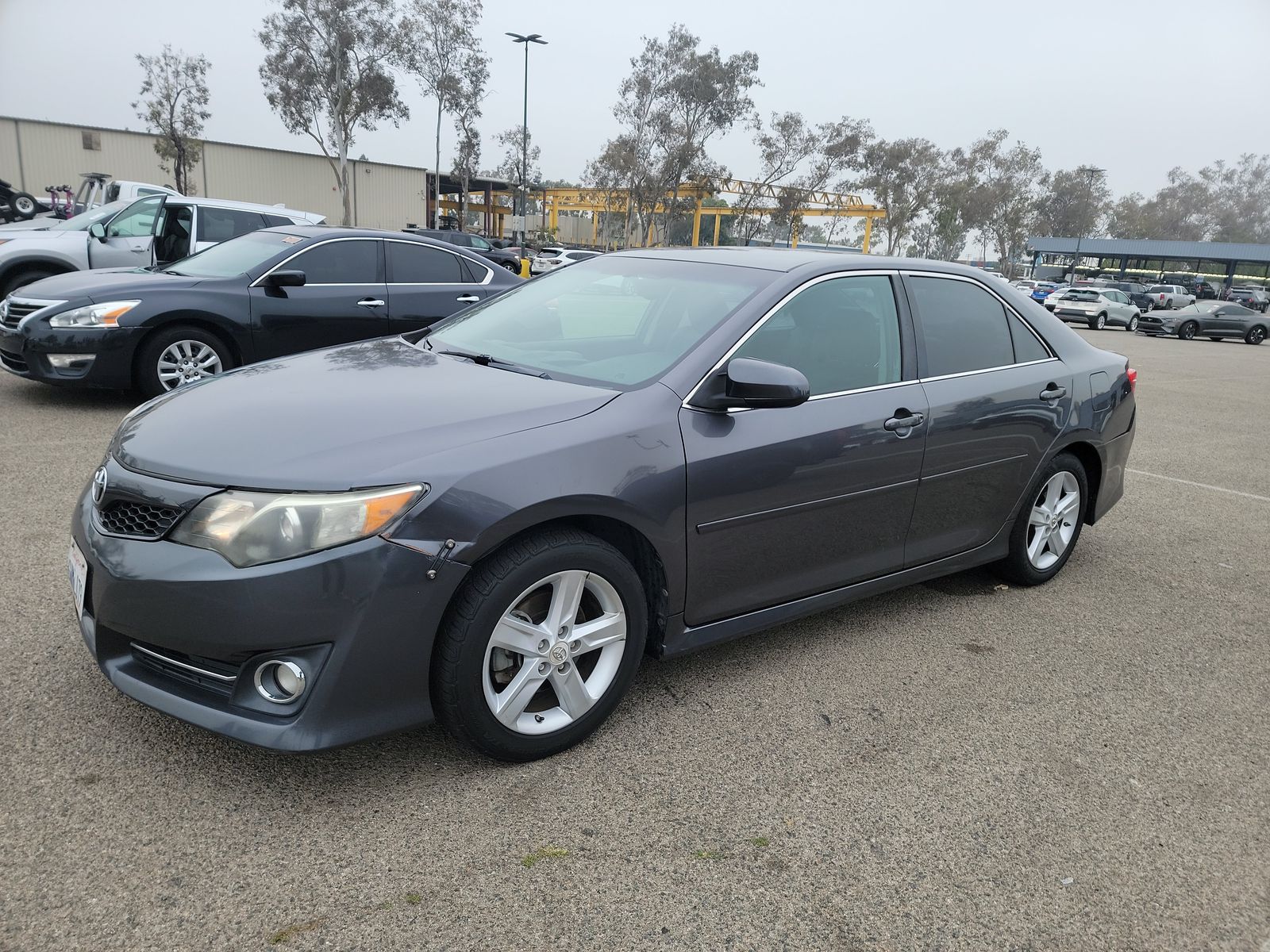 2012 Toyota Camry SE FWD