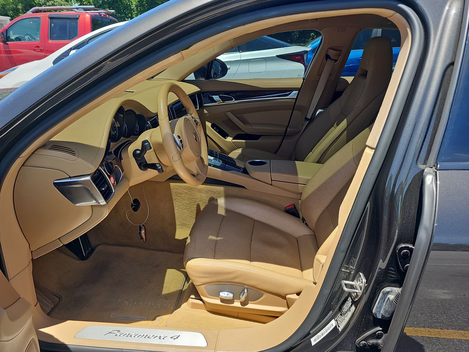 2011 Porsche Panamera 4 AWD