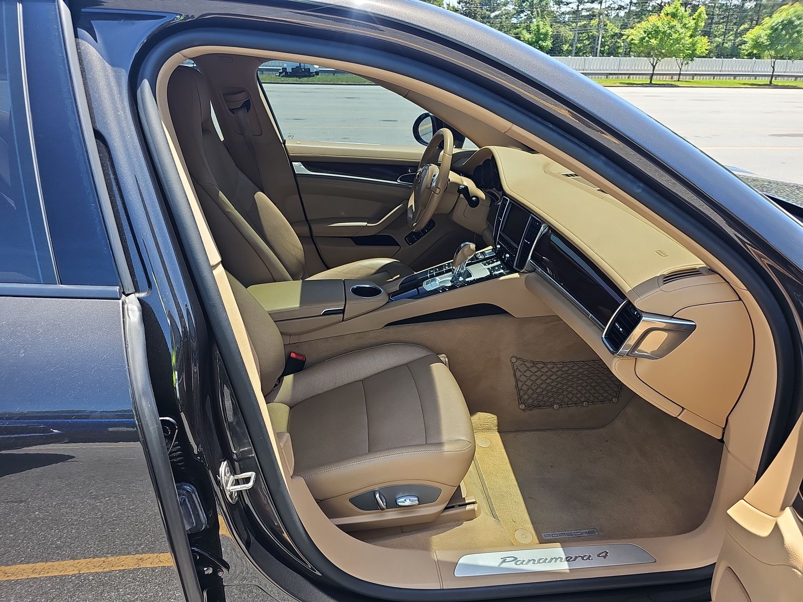 2011 Porsche Panamera 4 AWD