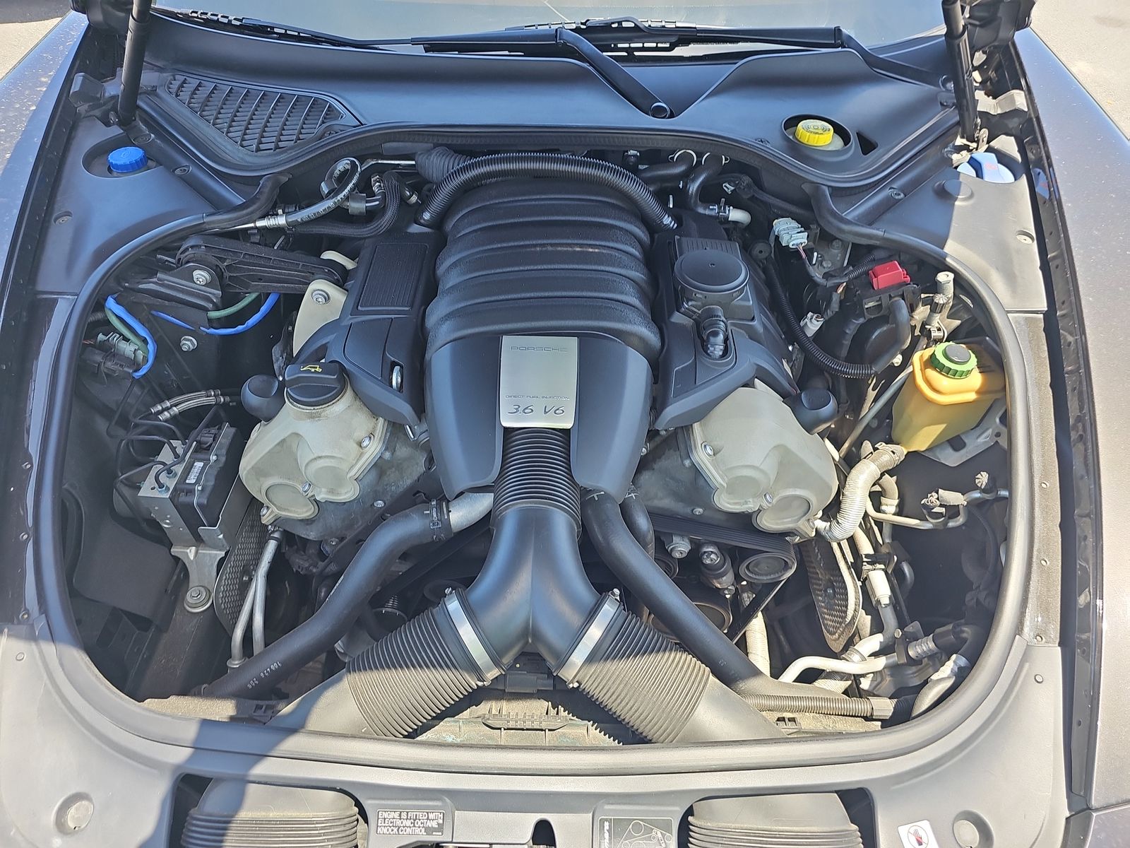 2011 Porsche Panamera 4 AWD