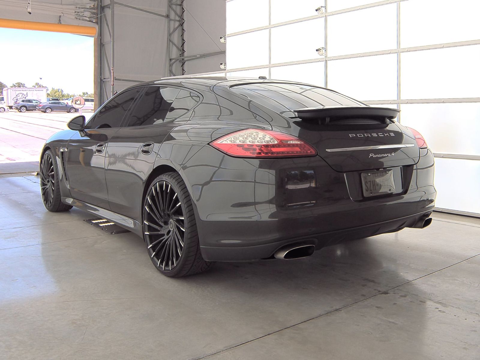 2011 Porsche Panamera 4 AWD