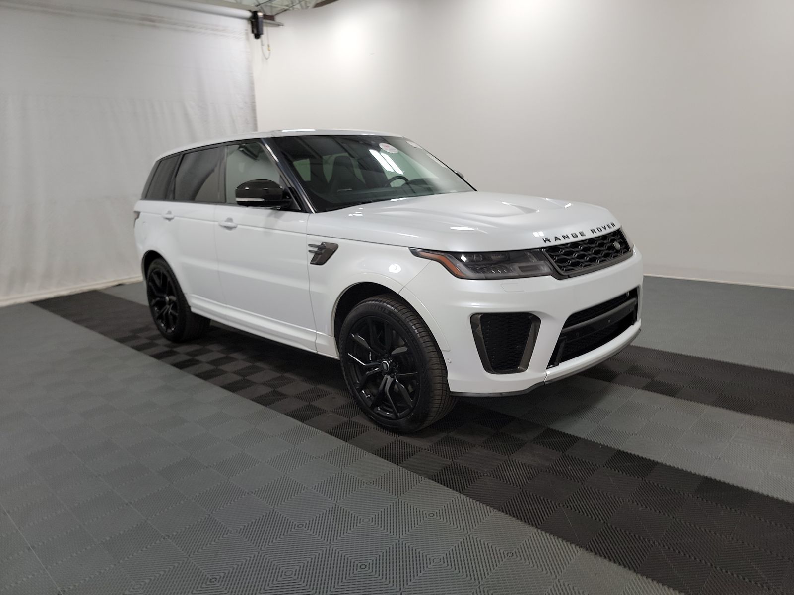 2019 Land Rover Range Rover Sport SVR AWD