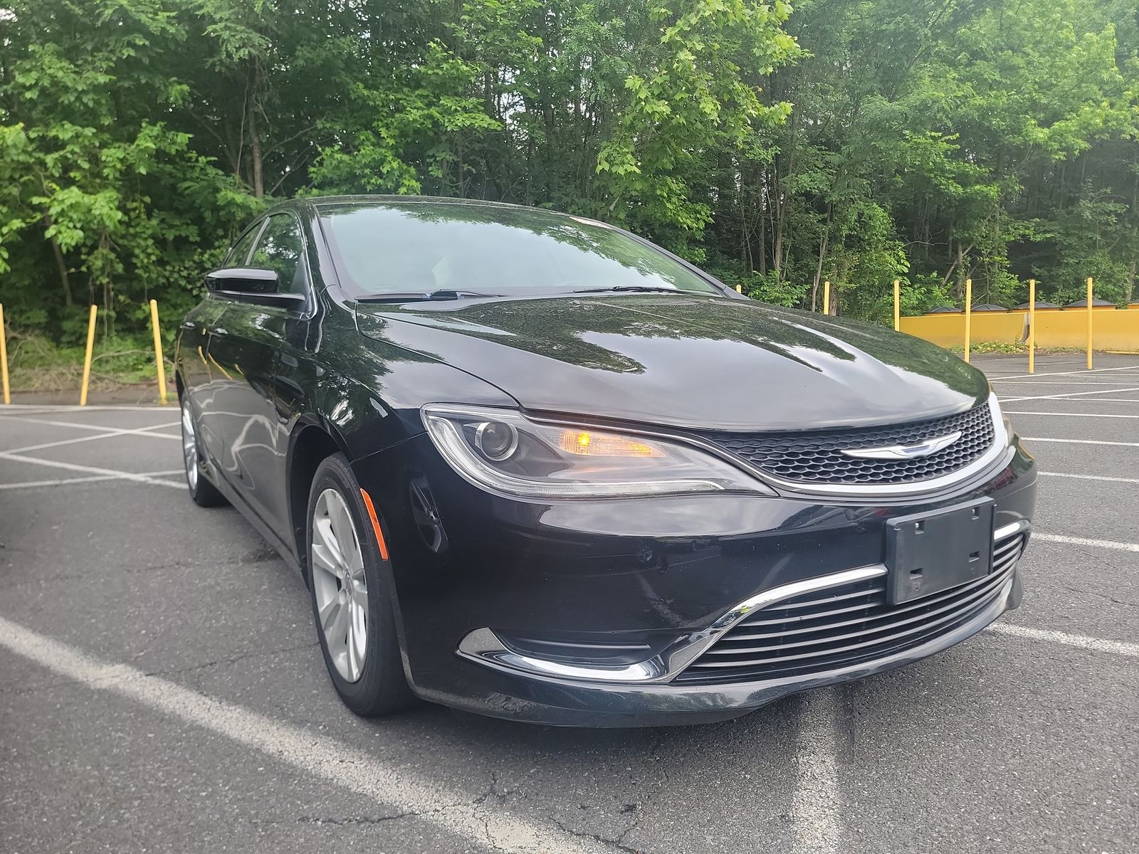 2016 Chrysler 200 Limited FWD