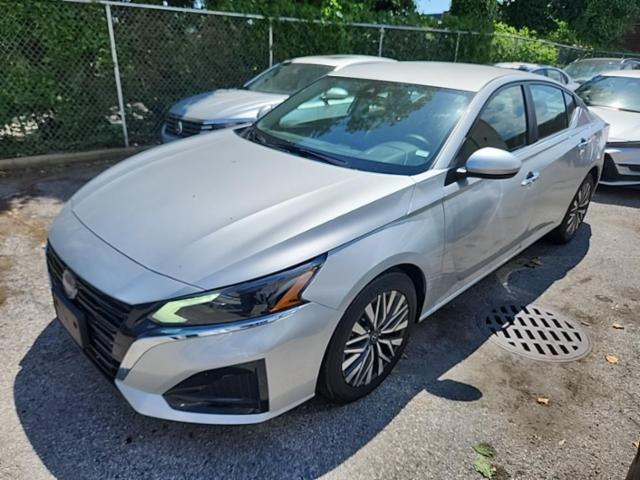 2023 Nissan Altima SV