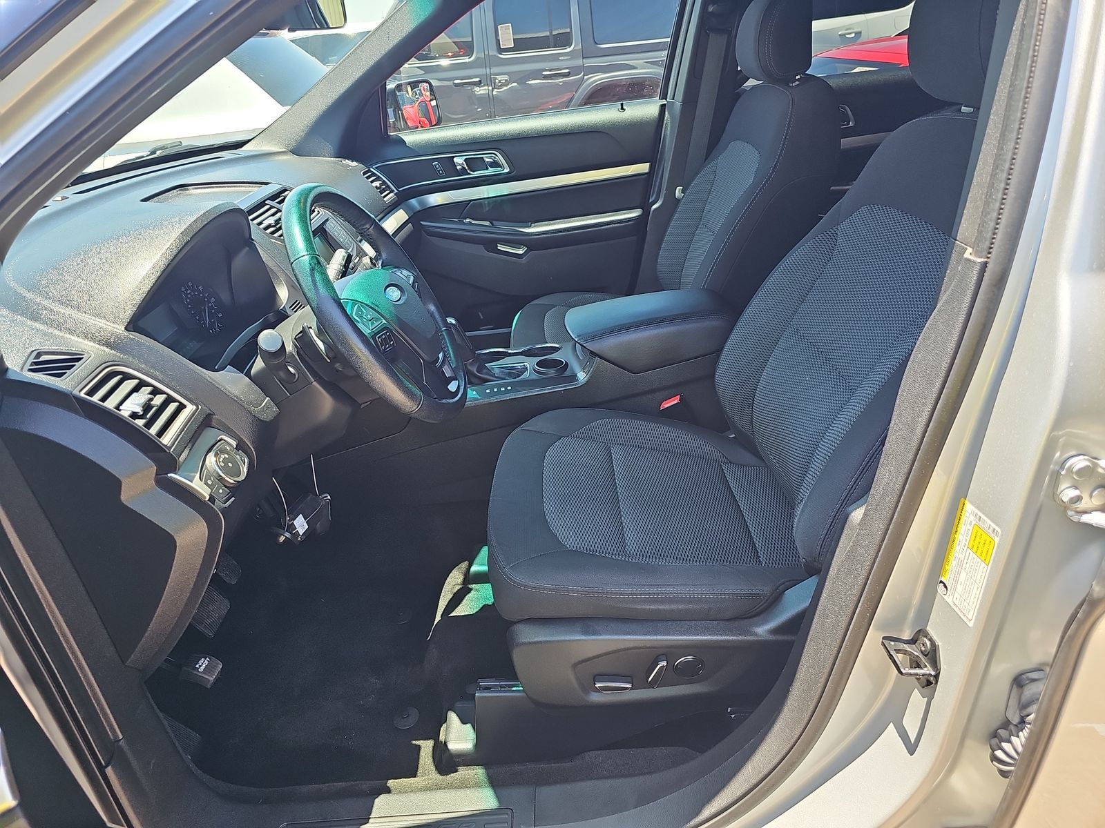 2016 Ford Explorer XLT FWD