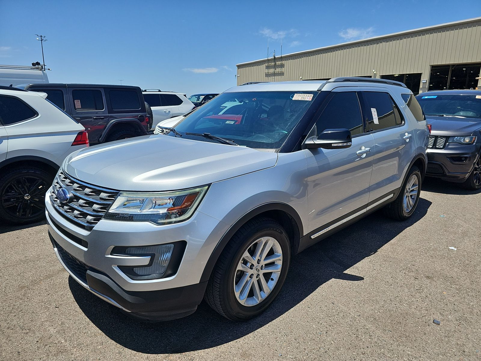 2016 Ford Explorer XLT FWD