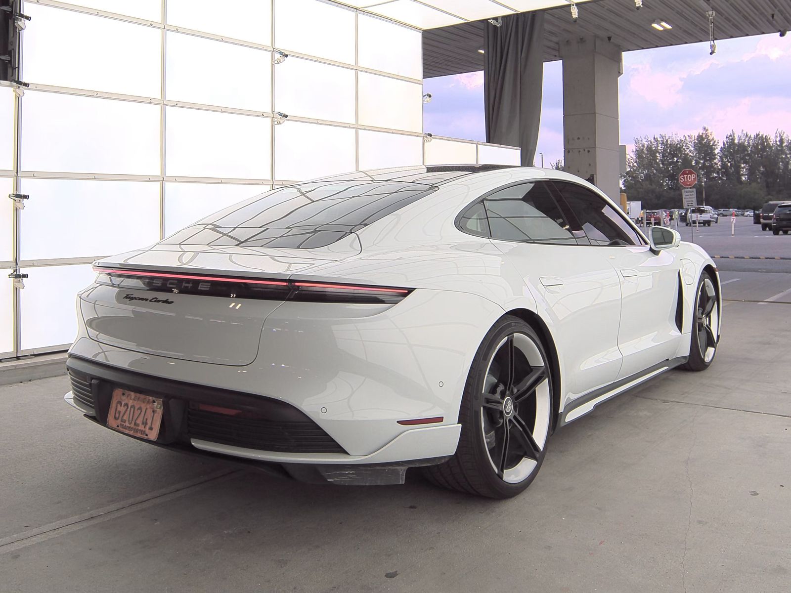 2020 Porsche Taycan Turbo AWD