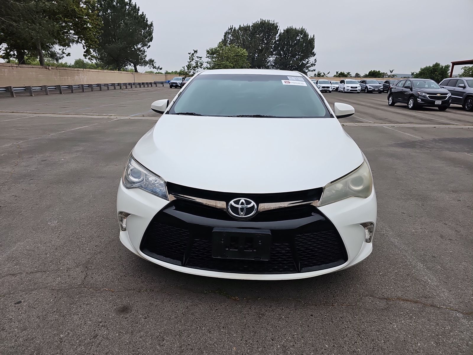 2015 Toyota Camry SE FWD