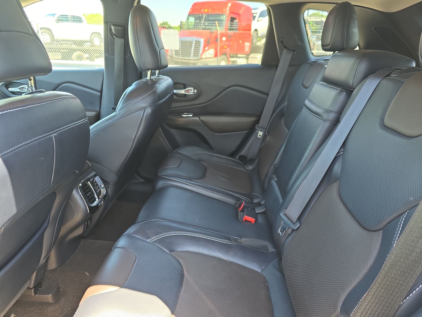 2015 Jeep Cherokee Limited AWD