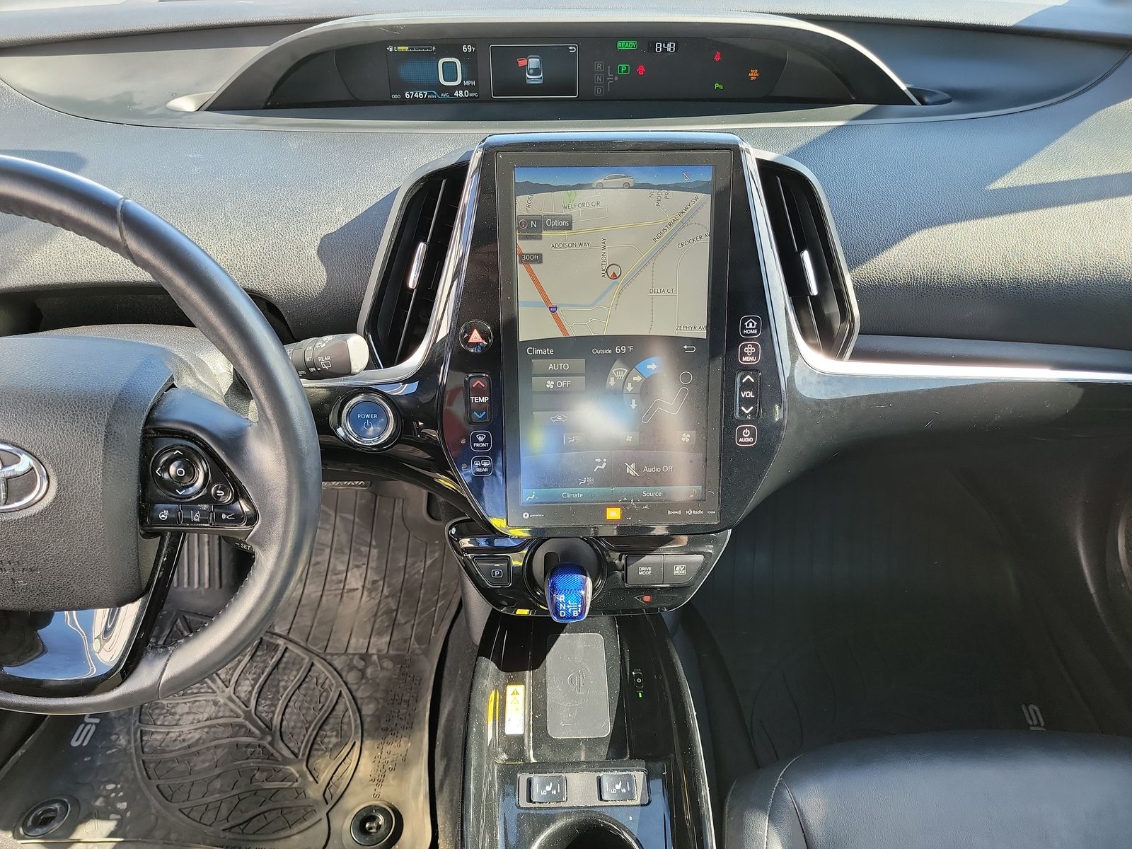 2019 Toyota Prius Limited FWD