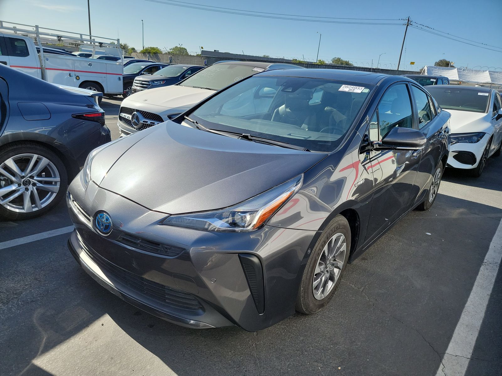 2019 Toyota Prius Limited FWD