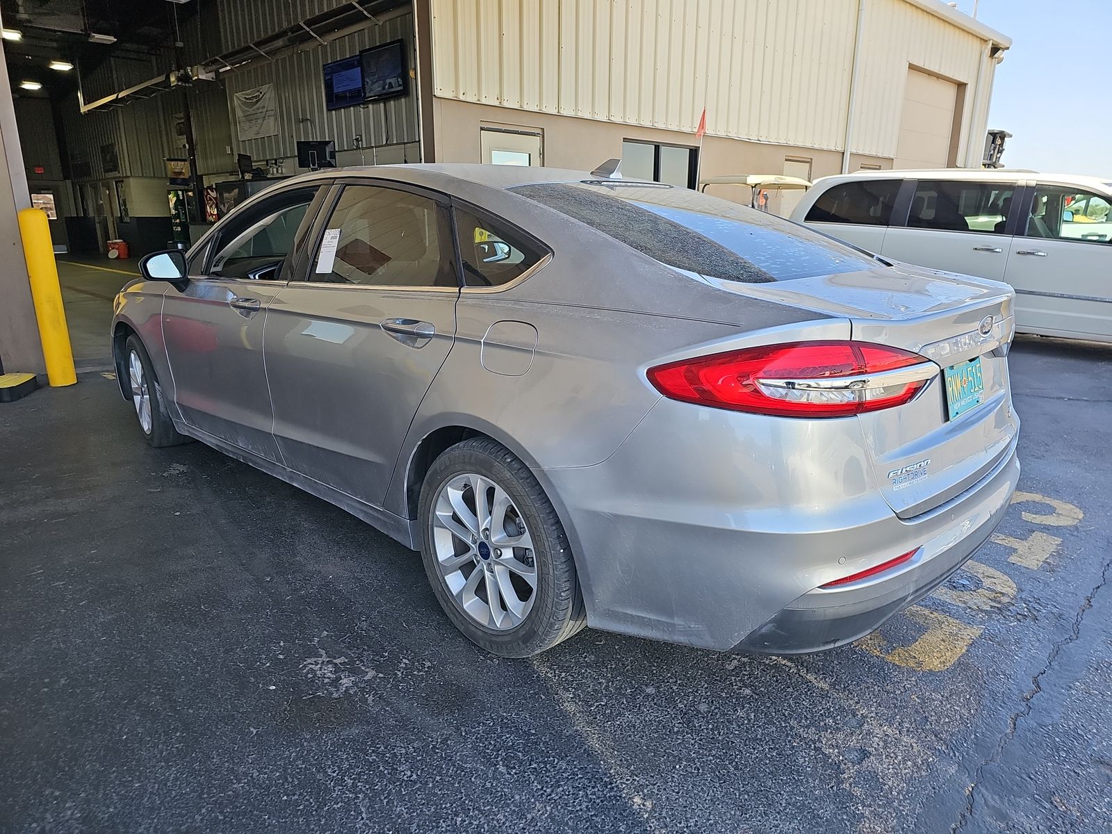 2020 Ford Fusion SE FWD