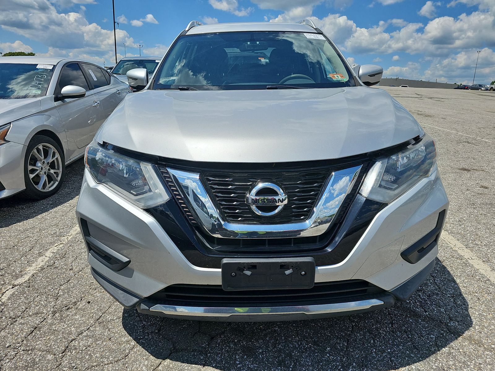 2017 Nissan Rogue SV FWD