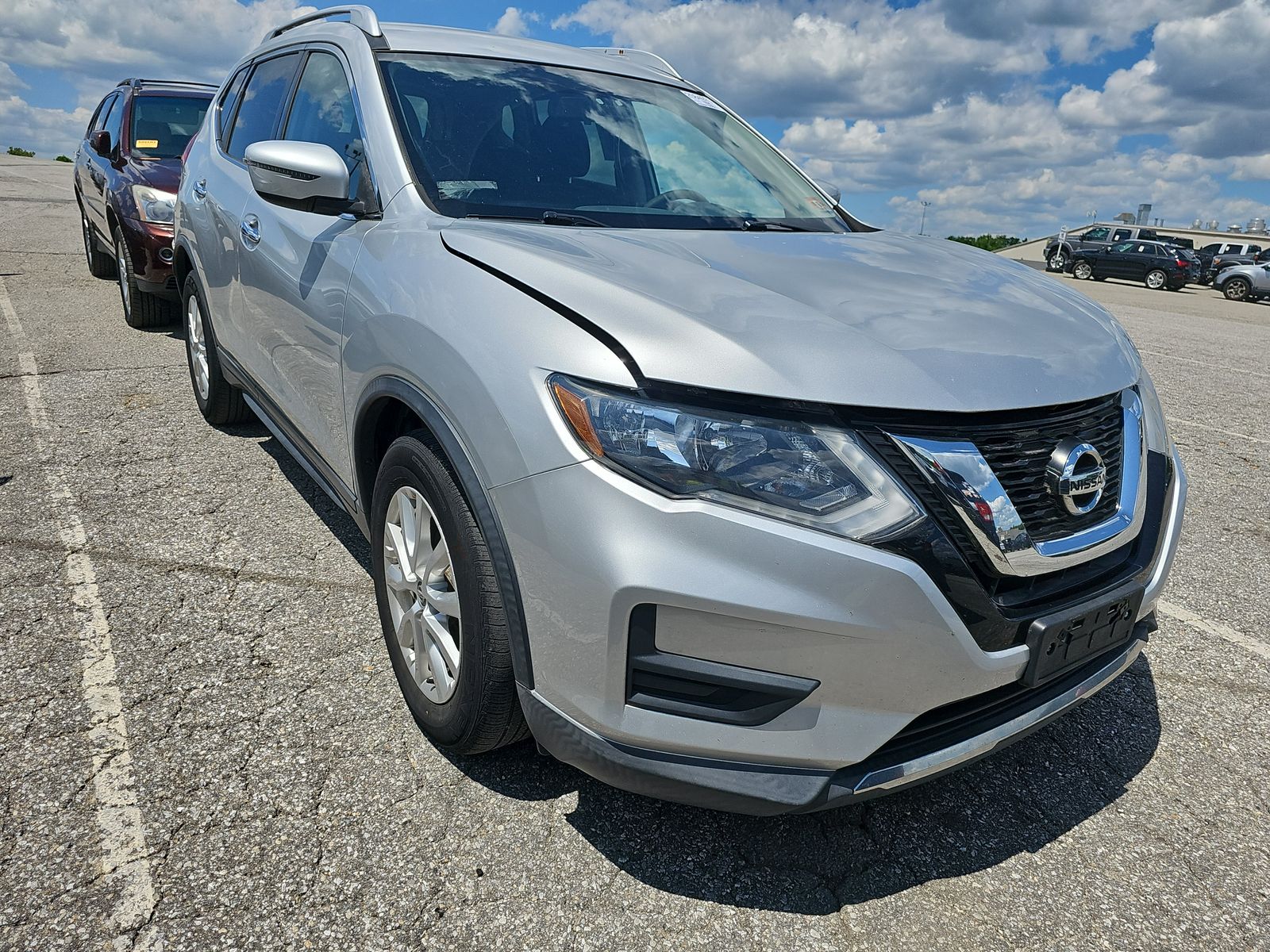 2017 Nissan Rogue SV FWD