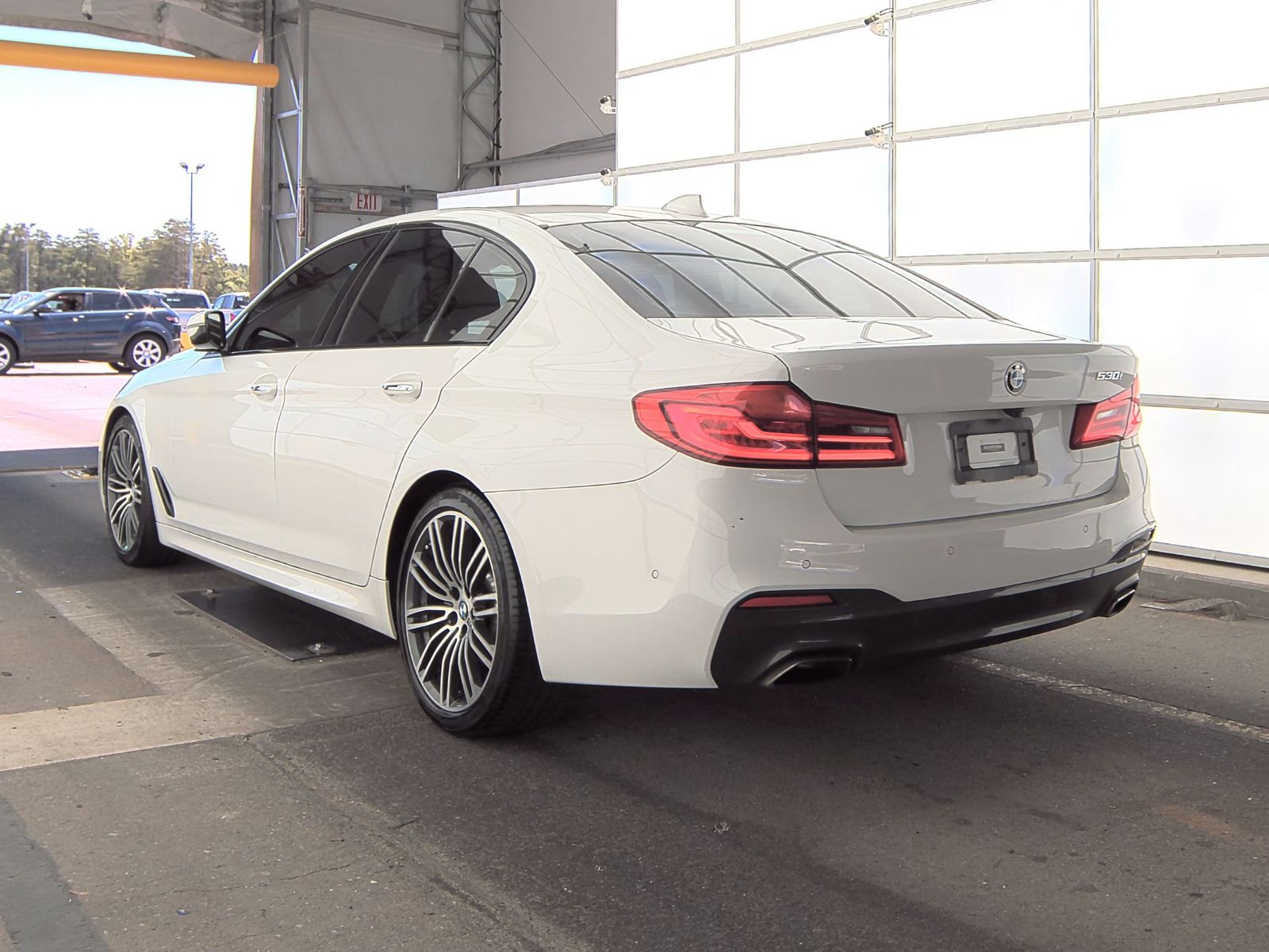 2018 BMW 5 Series 530i RWD